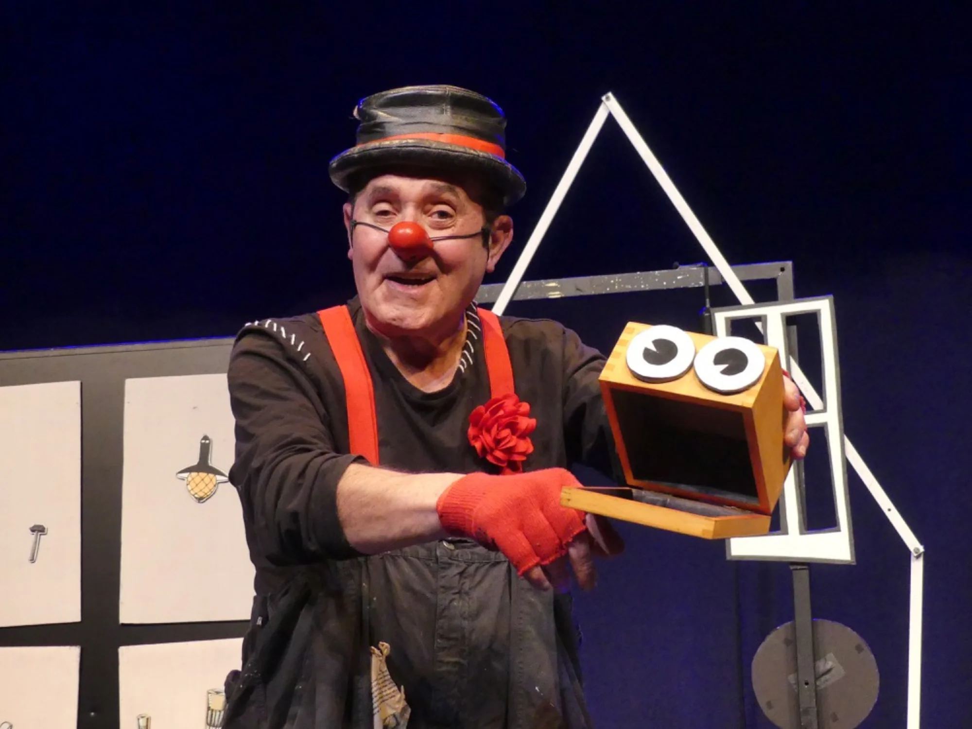 SENZILLAMENT... la història més bonica del món