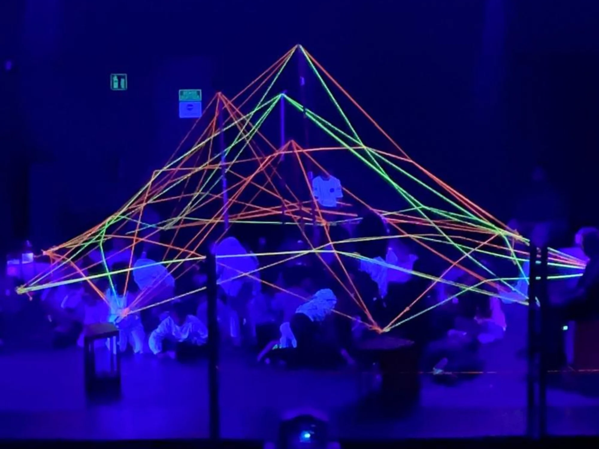 Residència creativa - Nuestro refugio galáctico