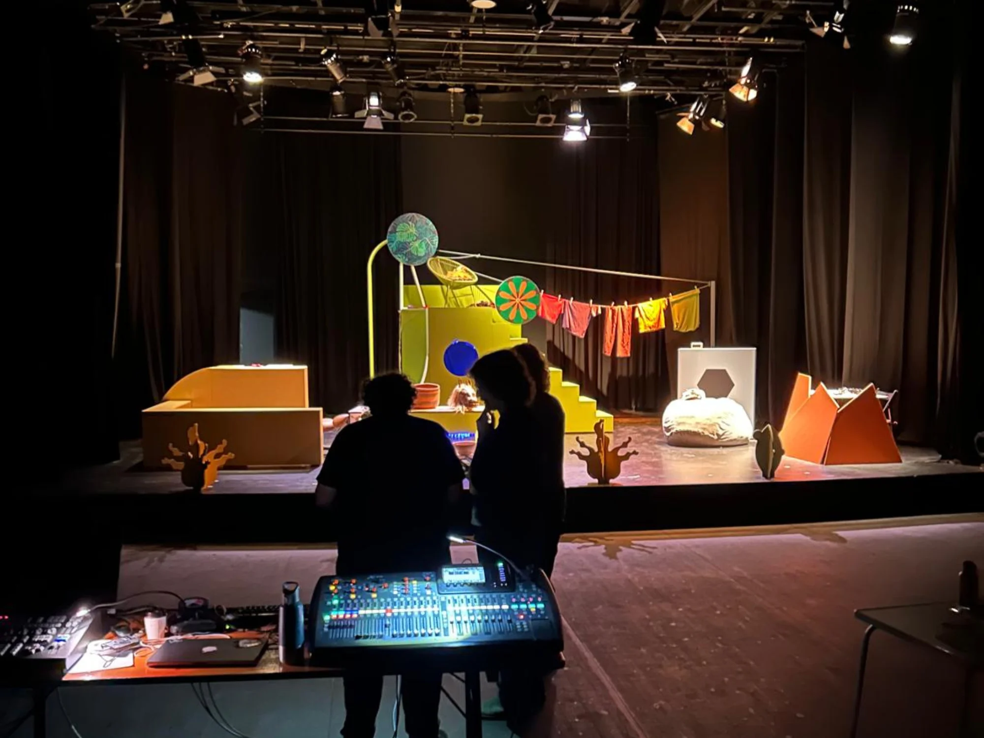 Komunumo - residència